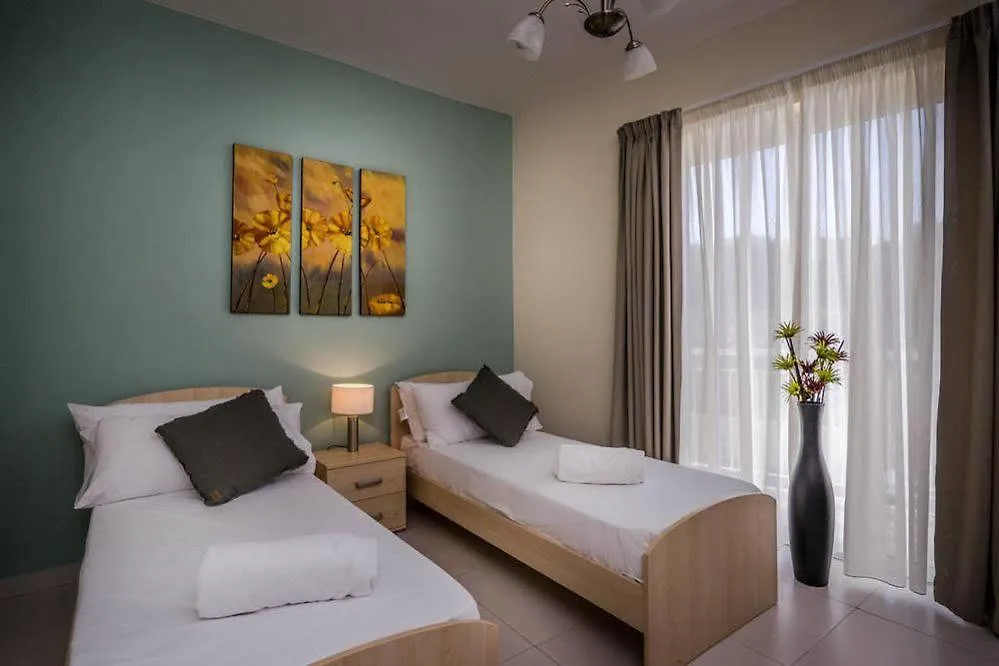 Consiglia Apartment - St. Julians Saint Julian's