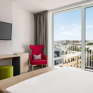 Quadro Hotel, Trademark Collection By Wyndham San Ġiljan